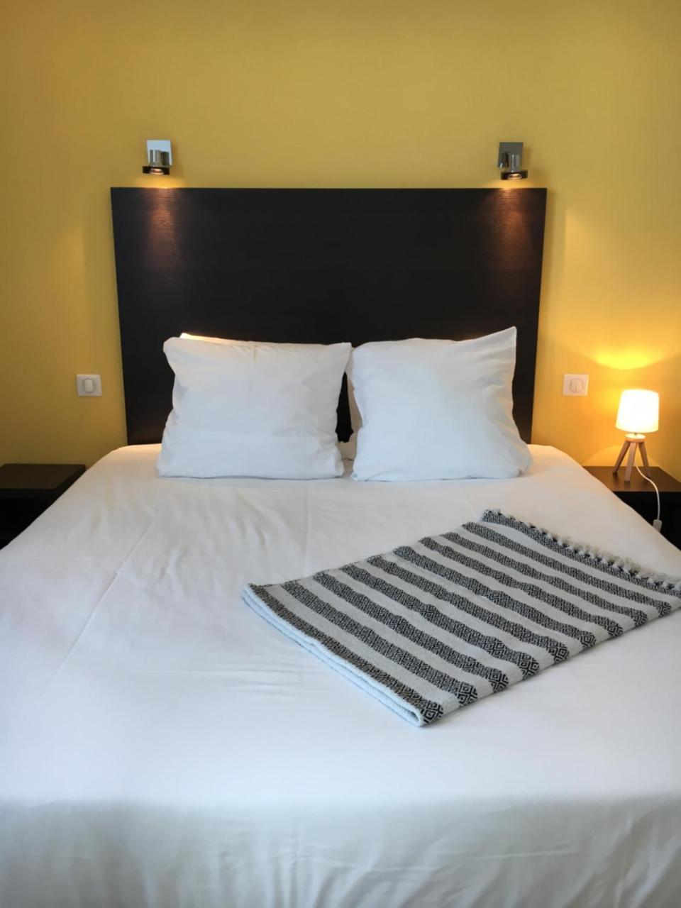 Les Bains Boyardville - Hotel Et Restaurant Luaran gambar