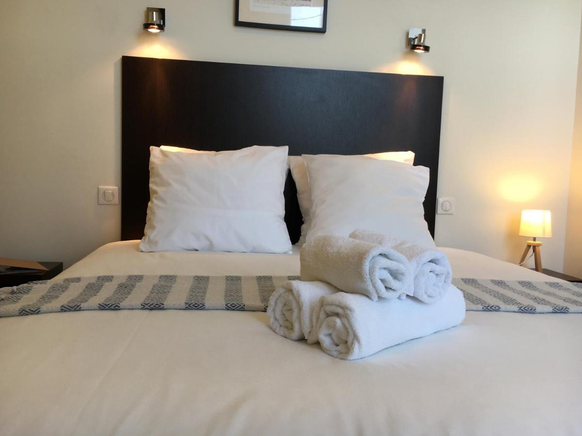 Les Bains Boyardville - Hotel Et Restaurant Luaran gambar